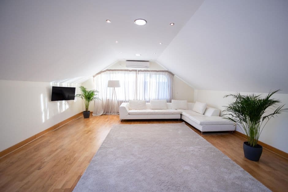 Modern apartment near Menlyn